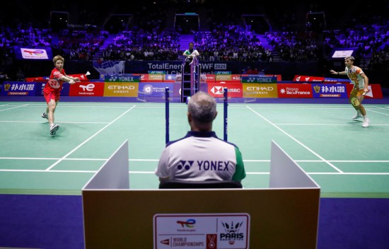 树立了一个 树立了一个