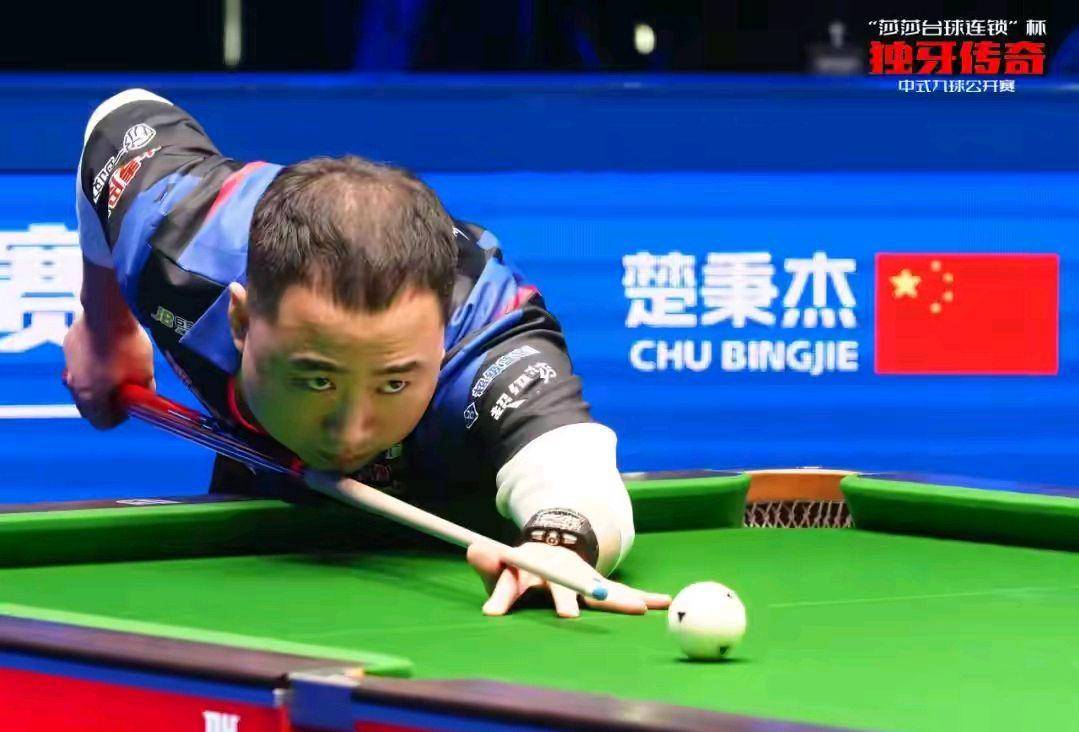 在足球比赛 在足球比赛