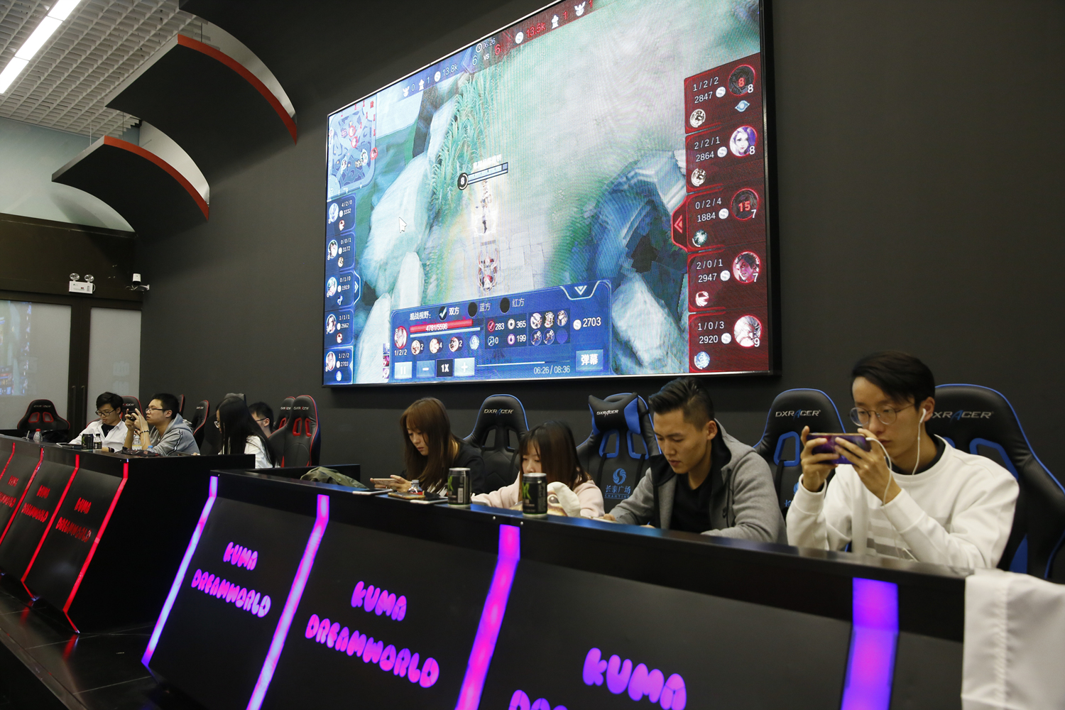 也让戴维斯 也让戴维斯