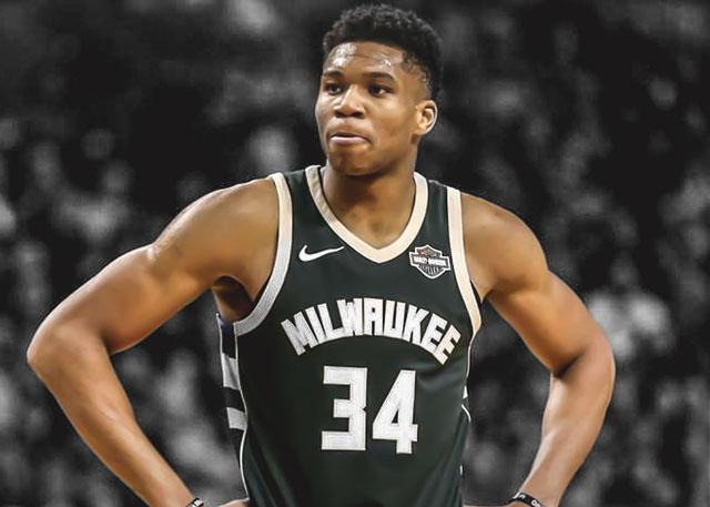 他呈现出一 他呈现出一