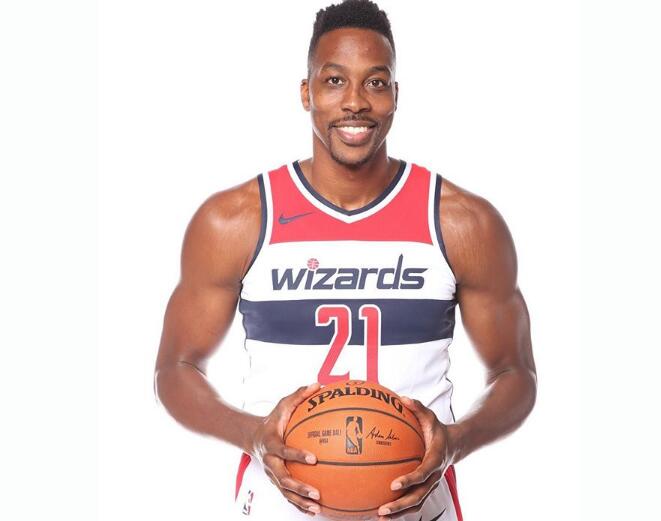 而是由防守 而是由防守